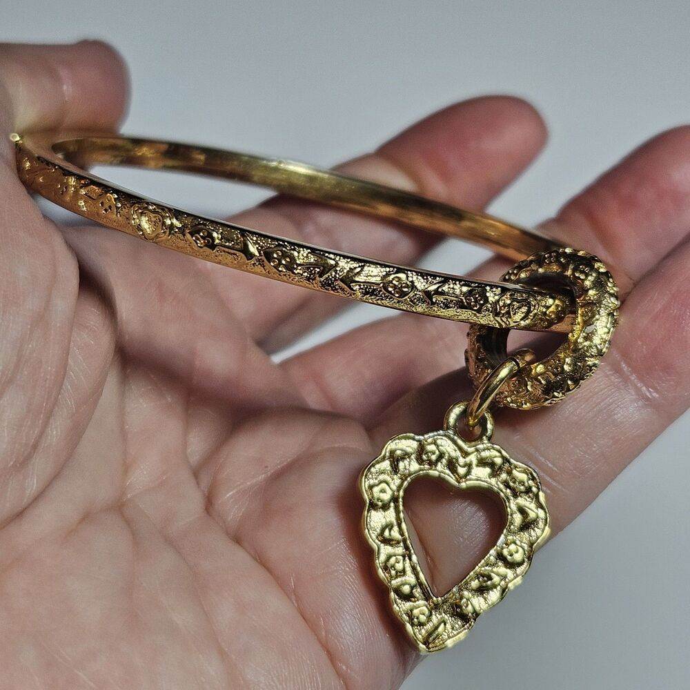 Gold Tone Heart Themed Charm Bangle Bracelet 7.25"